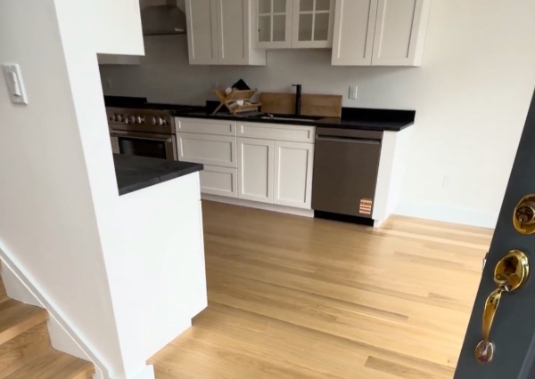 183-hardwood